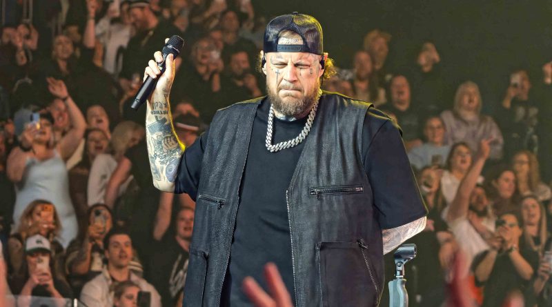 Live Review: Jelly Roll in the Down Under Tour 2025 - Sheldon Ang Media