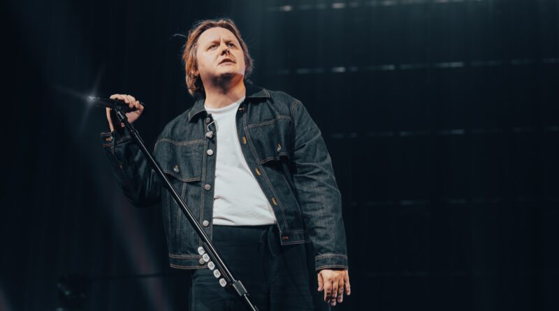 Live Lewis Live Review: Lewis Capaldi Australian and New Zealand Tour 2025 ...